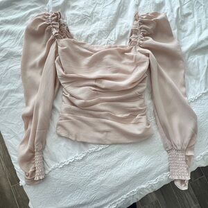 ASTR The Label Ruched Puff-Sleeve Blouse in Blush